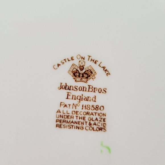 Johnson Bros Castle on The Lake Dinner Plate 10.75", Brown Multicolor, England - Picture 8 of 13